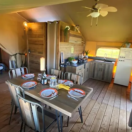 à La Ferme - Hébergements Insolites