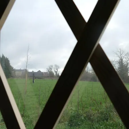 à La Ferme - Hébergements Insolites * Cerisy-la-Foret