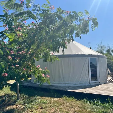 A La Ferme - Hebergements Insolites Campsite *