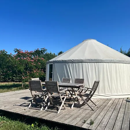 A La Ferme - Hebergements Insolites Campsite
