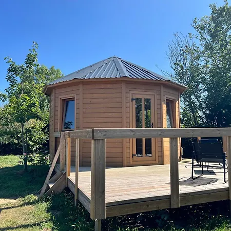 A La Ferme - Hebergements Insolites Campsite
