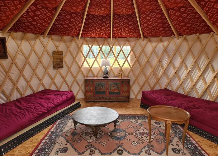 Kemping A La Ferme - Hebergements Insolites Cerisy-la-Forêt