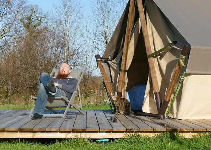 Kemping A La Ferme - Hebergements Insolites *
