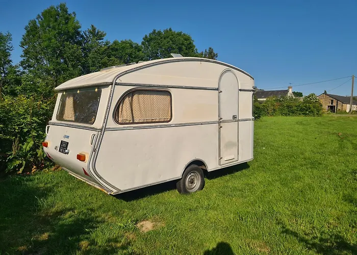 A La Ferme - Hebergements Insolites Kemping Cerisy-la-Forêt
