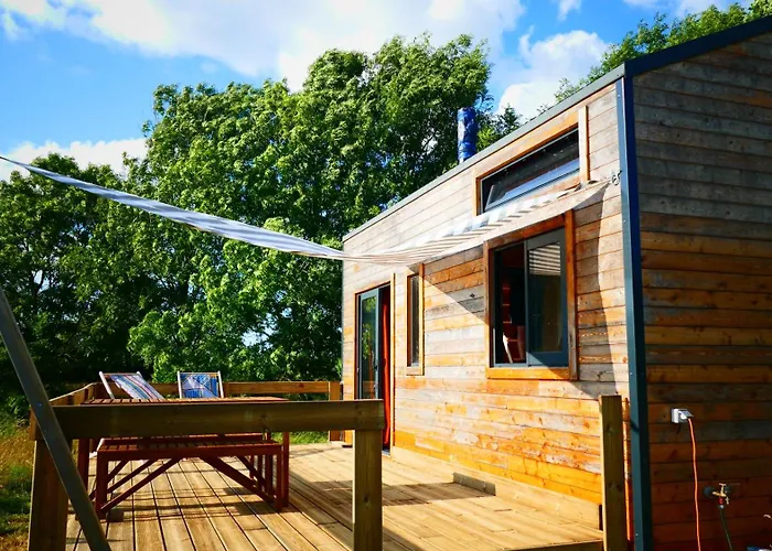 Kemping A La Ferme - Hebergements Insolites *