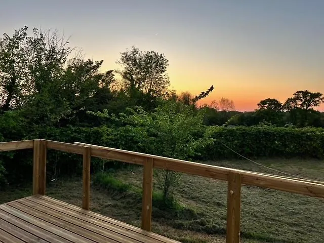 A La Ferme - Hebergements Insolites *