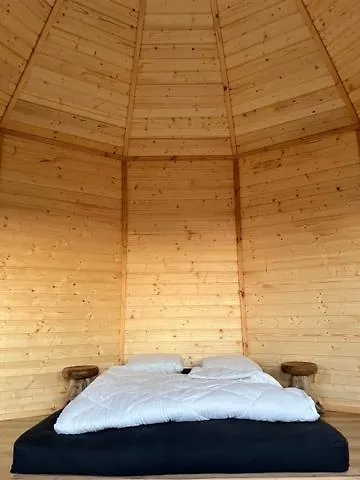 A La Ferme - Hebergements Insolites * Cerisy-la-Forêt